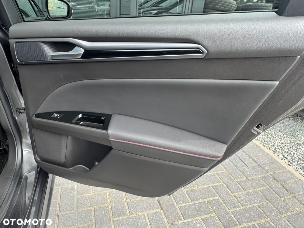 Ford Mondeo 2.0 TDCi ST-Line X - 36