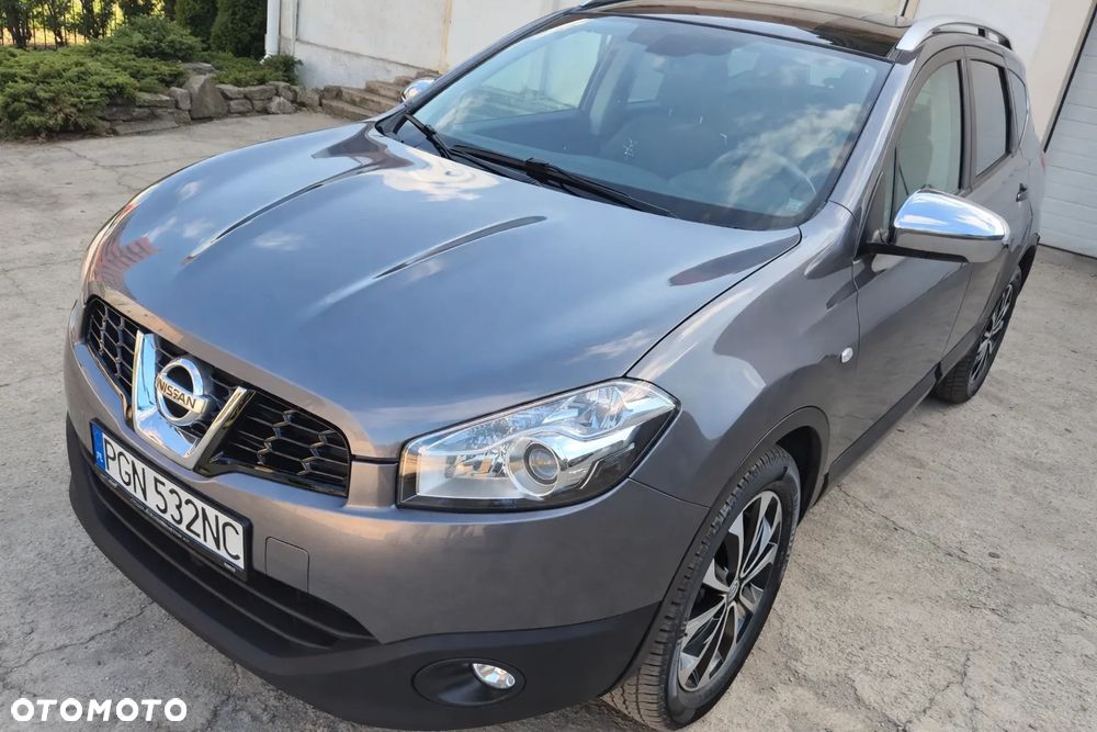 Nissan Qashqai+2 - 1