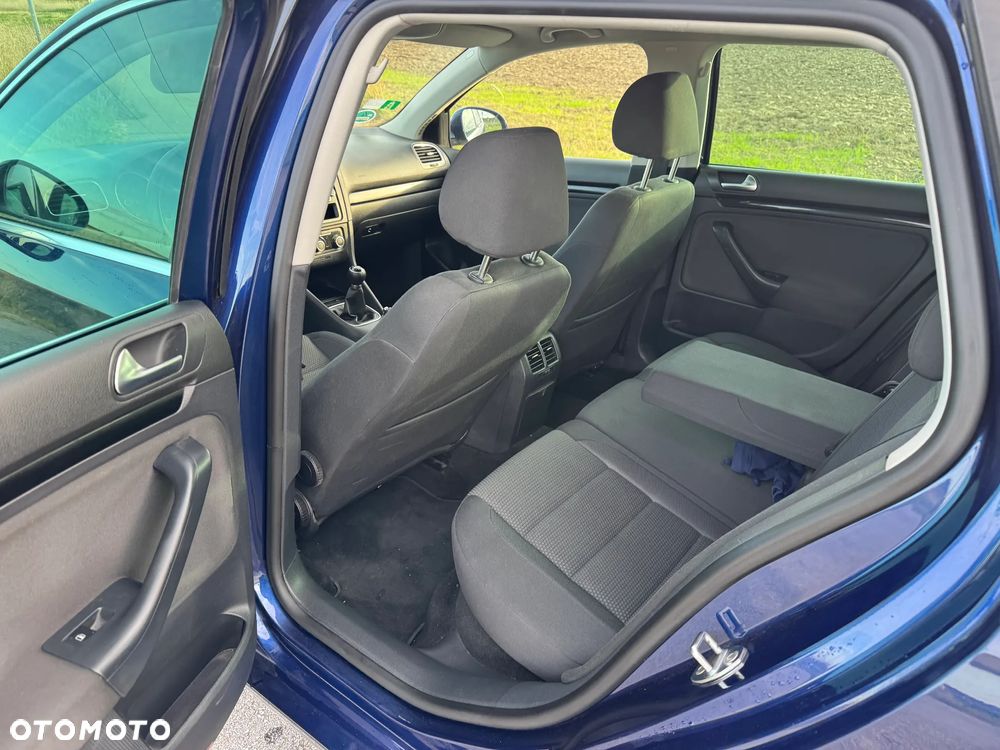 Volkswagen Golf 2.0 TDI Comfortline - 11