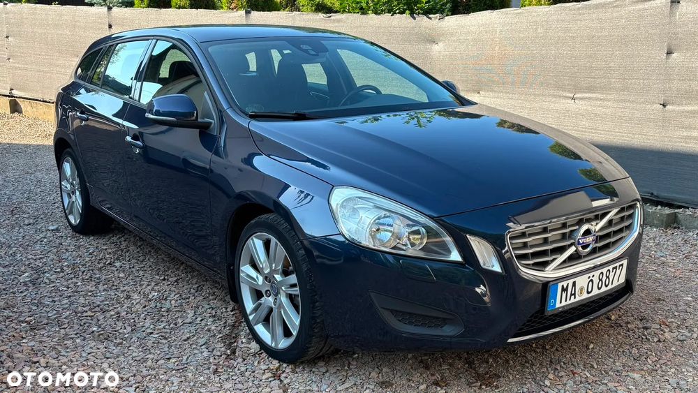 Volvo V60 D2 - 1