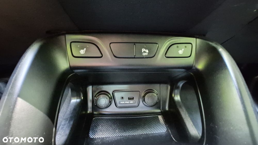 Hyundai ix35 2.0 CRDi 4WD Automatik Premium - 19