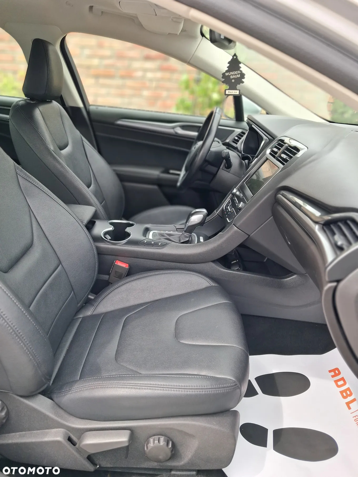 Ford Mondeo 2.0 Hybrid Executive - 14