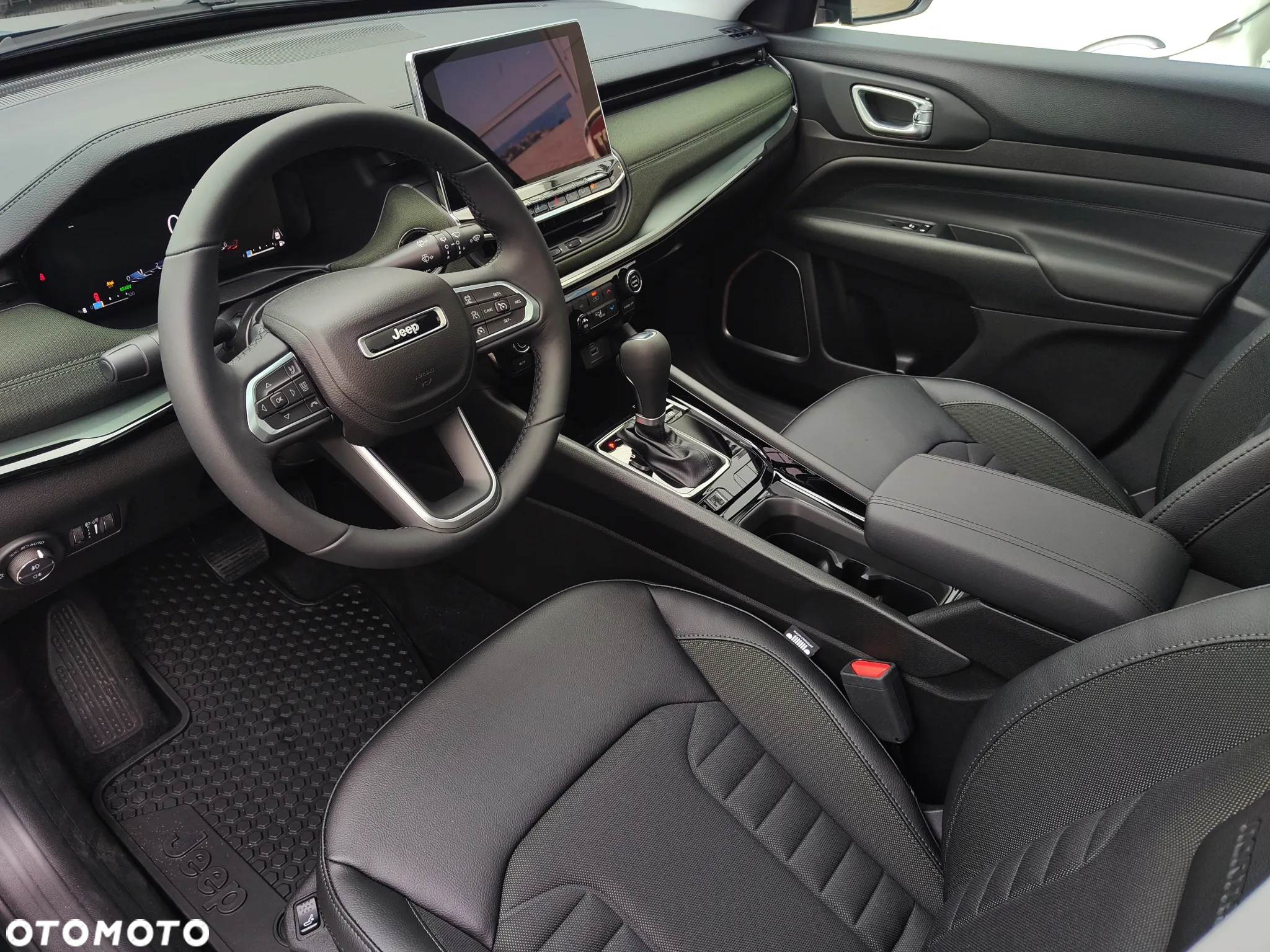 Jeep Compass 1.5 T4 mHEV Altitude FWD S&S DCT - 13