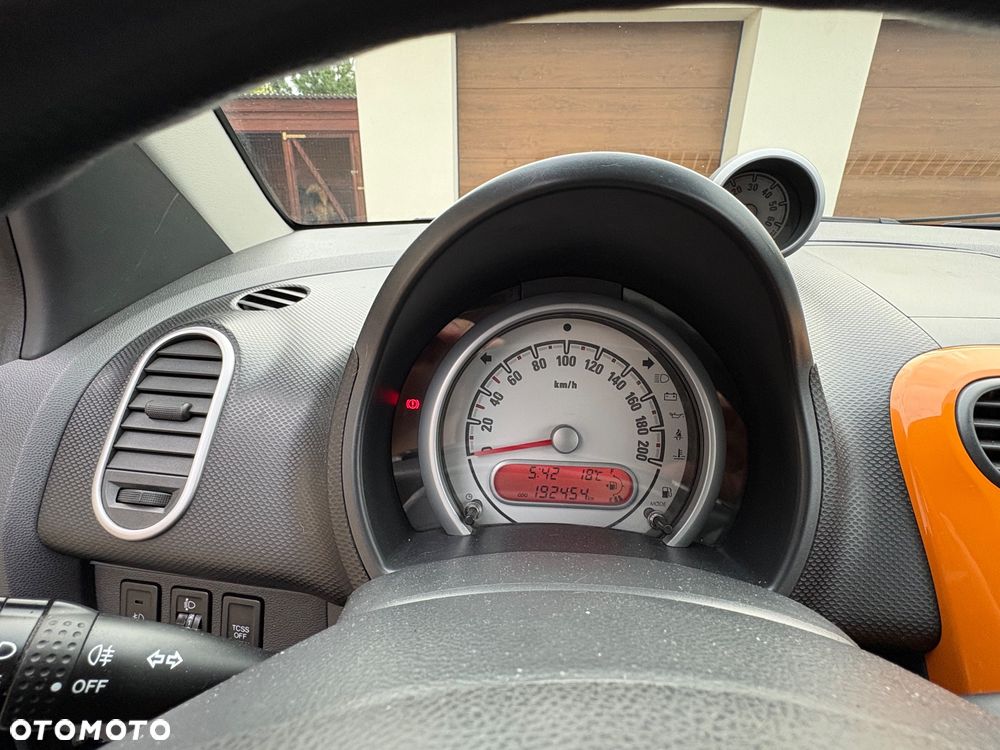 Opel Agila 1.2 16 V Njoy - 23