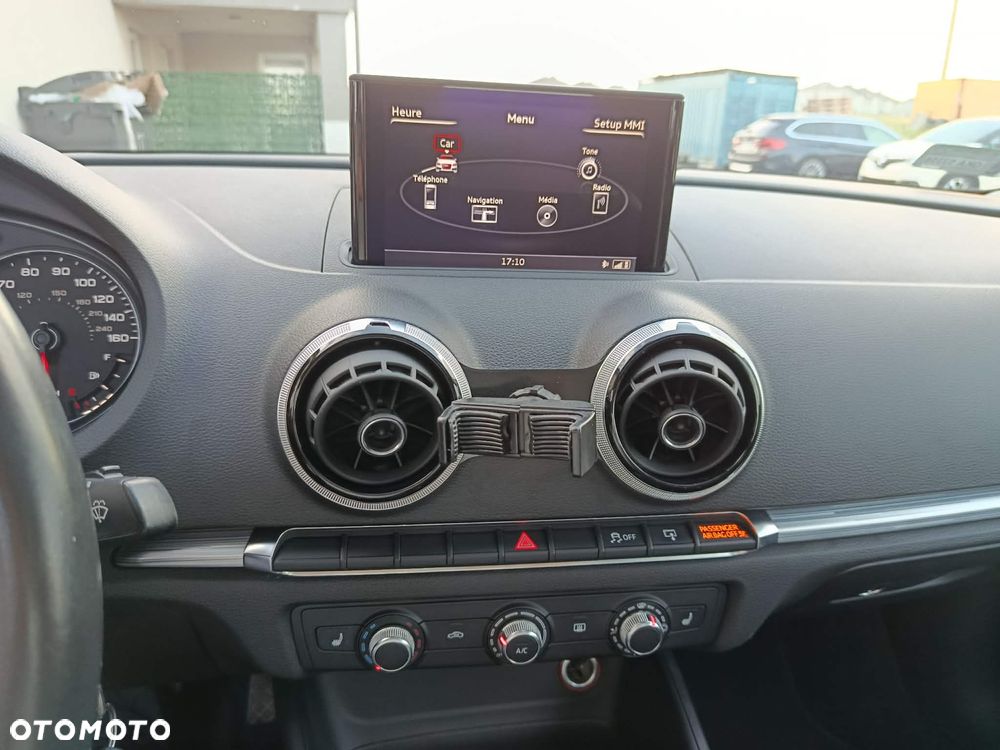 Audi A3 Limousine 1.8 TFSI Attraction S tronic - 2