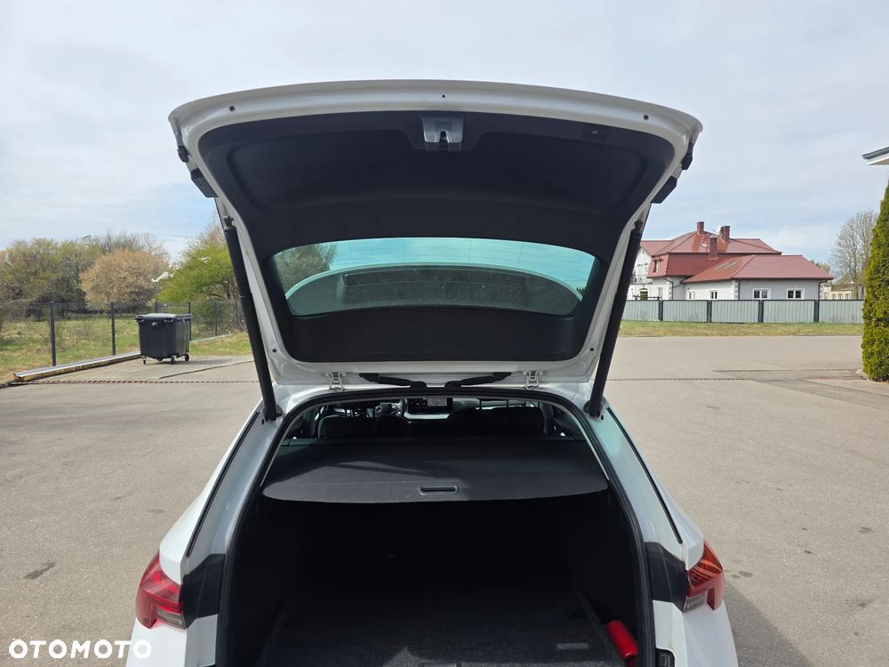 Skoda Octavia 2.0 TDI DSG Ambition - 20