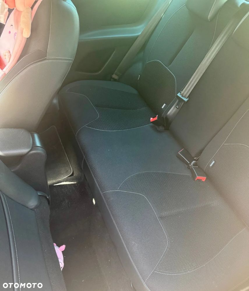 Citroën DS3 1.6 HDi SoChic - 16