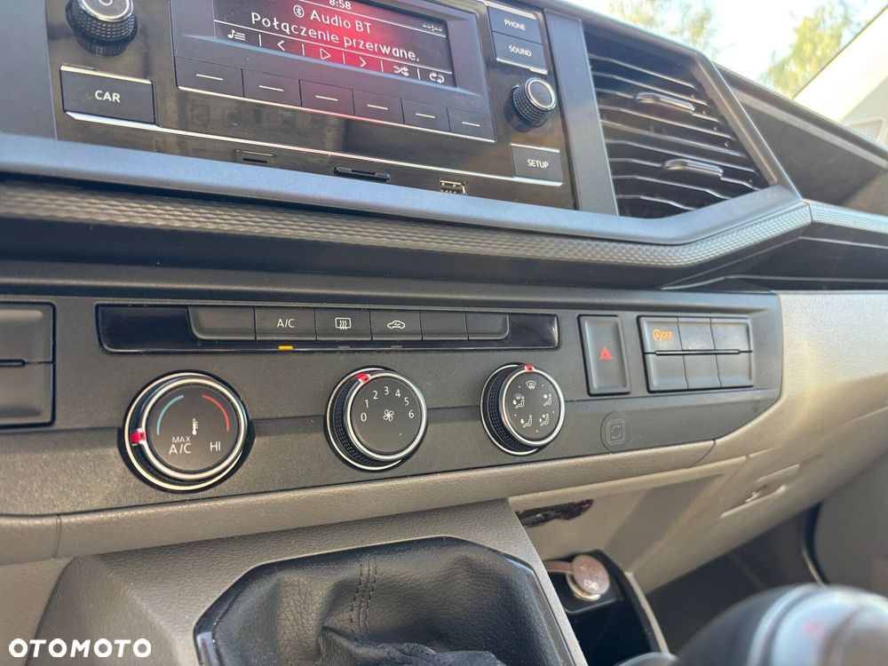 Volkswagen Transporter - 20