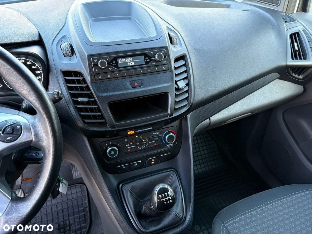 Ford Tourneo Connect 1.5 EcoBlue Start-Stop Titanium - 23