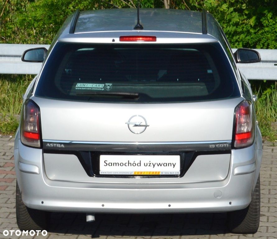 Opel Astra 1.9 CDTI - 21