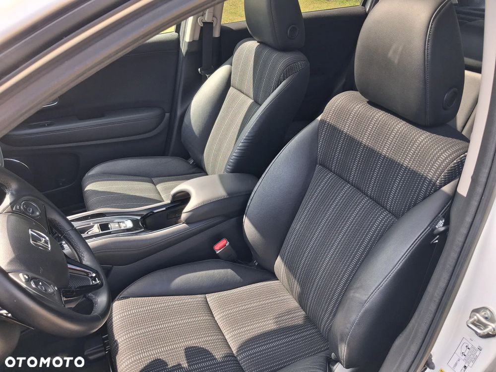 Honda HR-V 1.5 Executive (ADAS / Connect+) CVT - 16