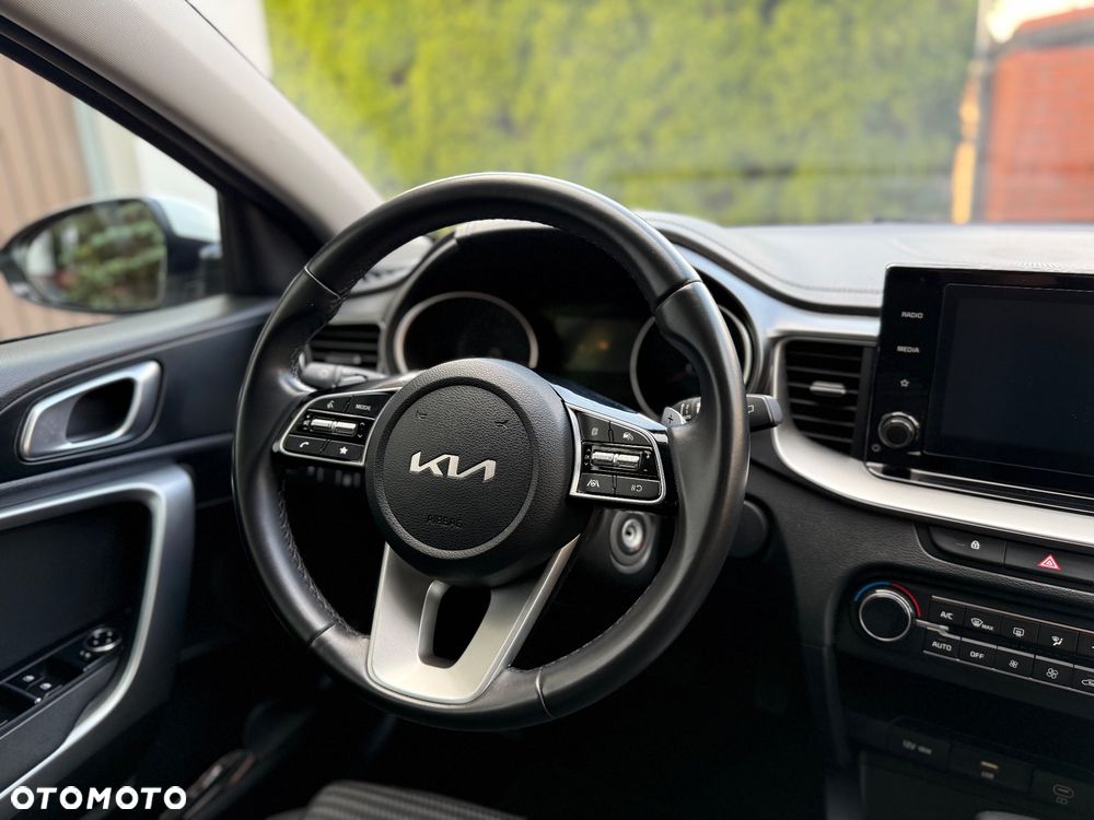 Kia XCeed - 15