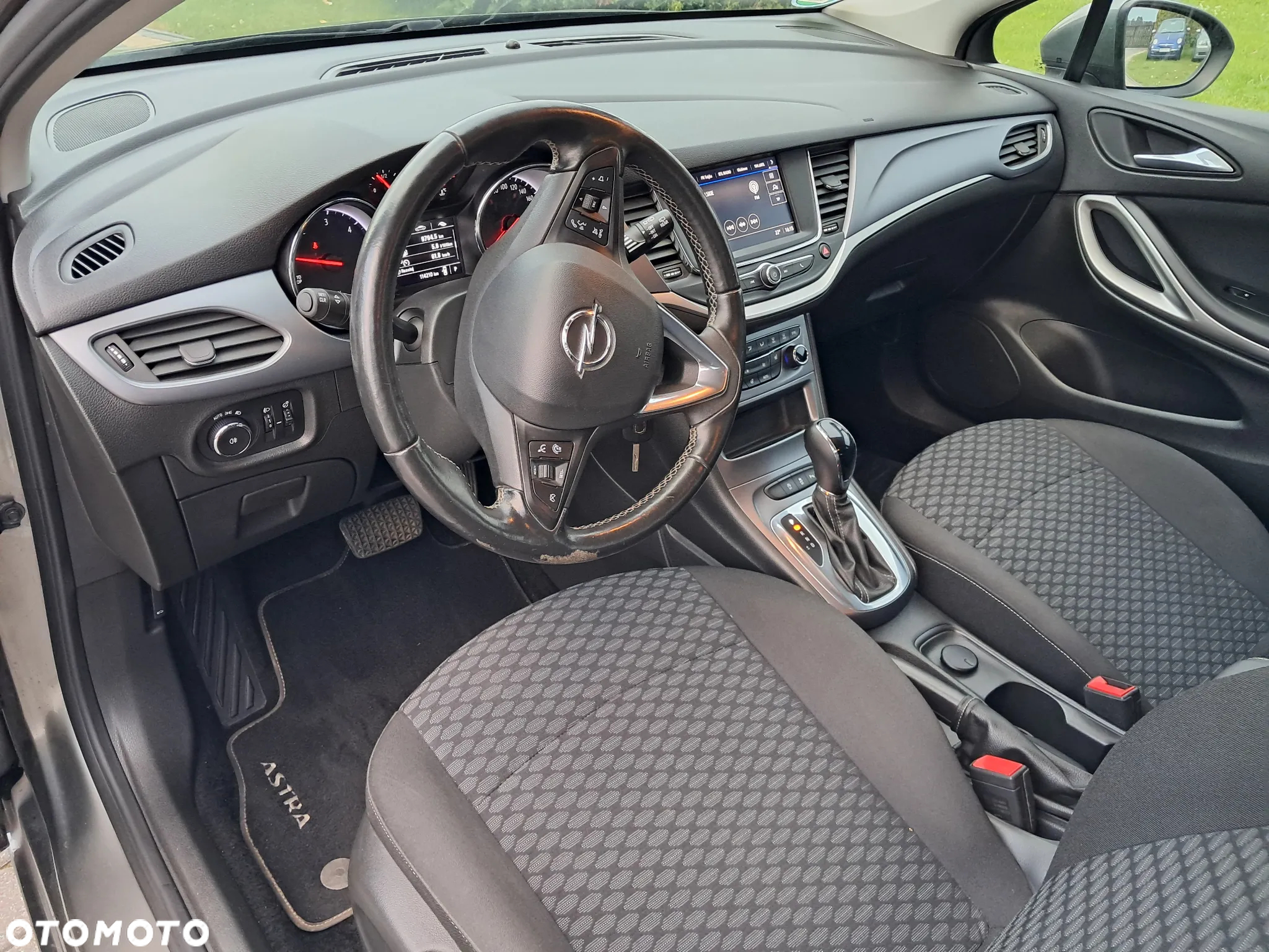 Opel Astra 1.5 D Start/Stop Automatik 2020 - 19