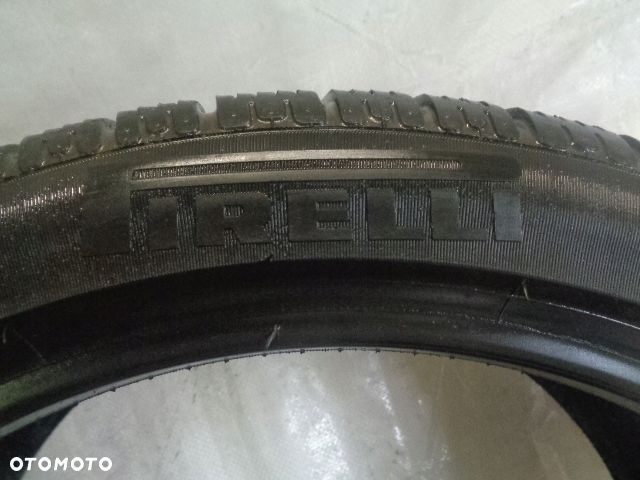 2X Pirelli Winter SottoZero 235/40R19 96W XL AM9 - 11