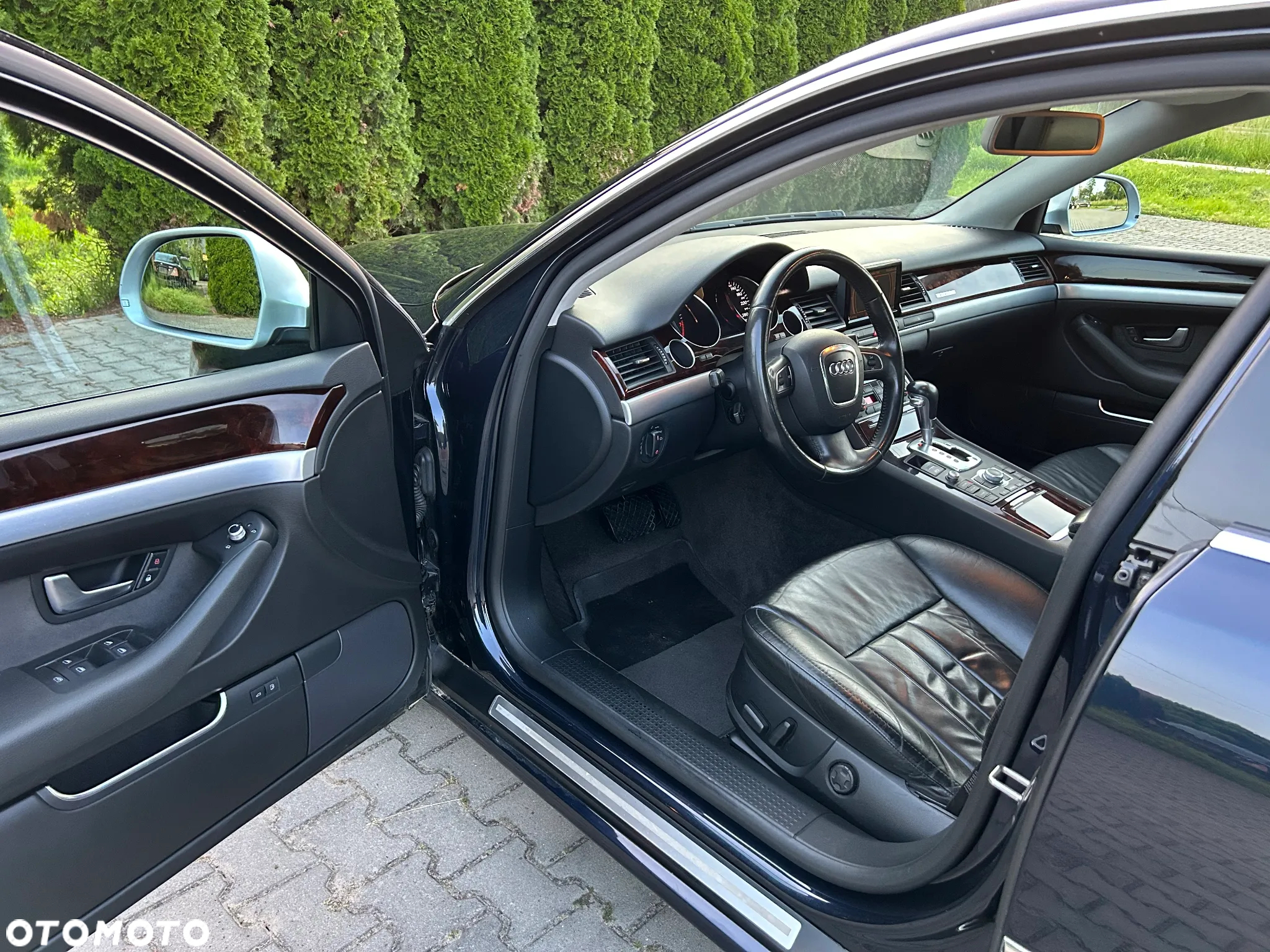 Audi A8 4.2 FSI L Quattro - 29