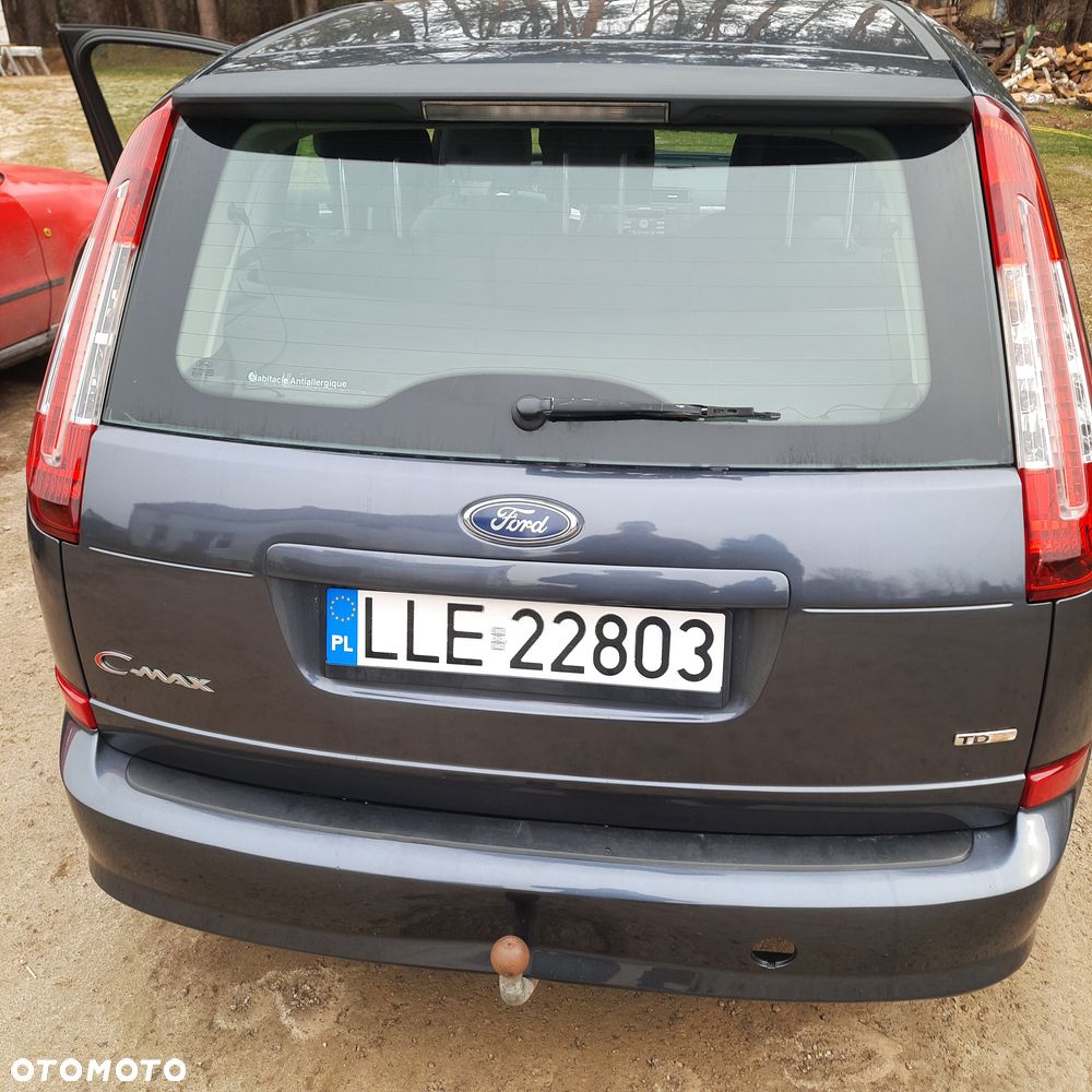 Ford C-MAX - 11