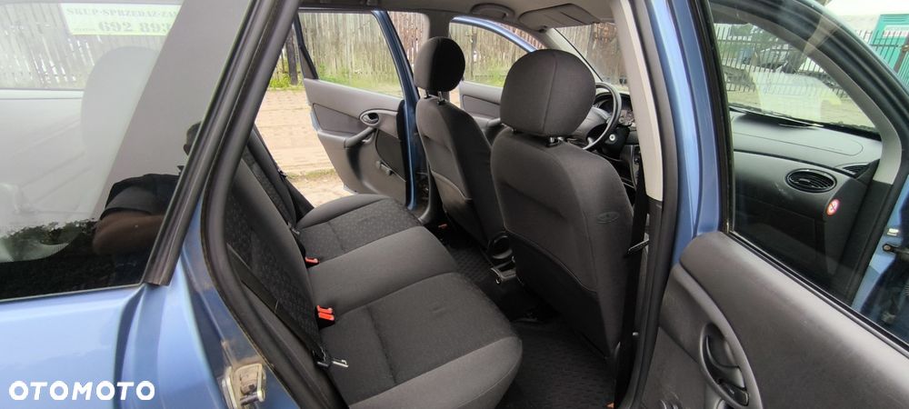 Ford Focus - 6