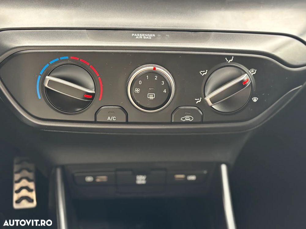 Hyundai Bayon 1.2 Select - 28