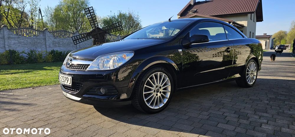 Opel Astra 1.8 Cosmo - 2