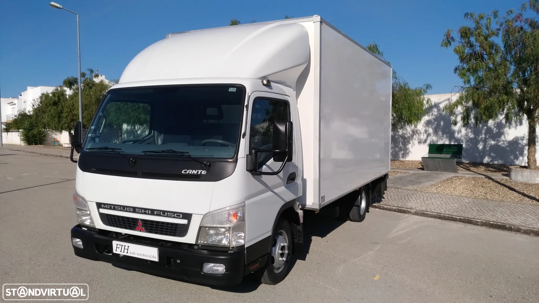 Mitsubishi Canter Fuso - 2