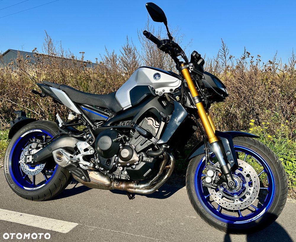 Yamaha MT - 7