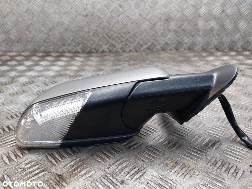 LUSTERKO PRAWE ELEKTRYCZNE SKODA OCTAVIA II 9202 6 PIN EU - 4