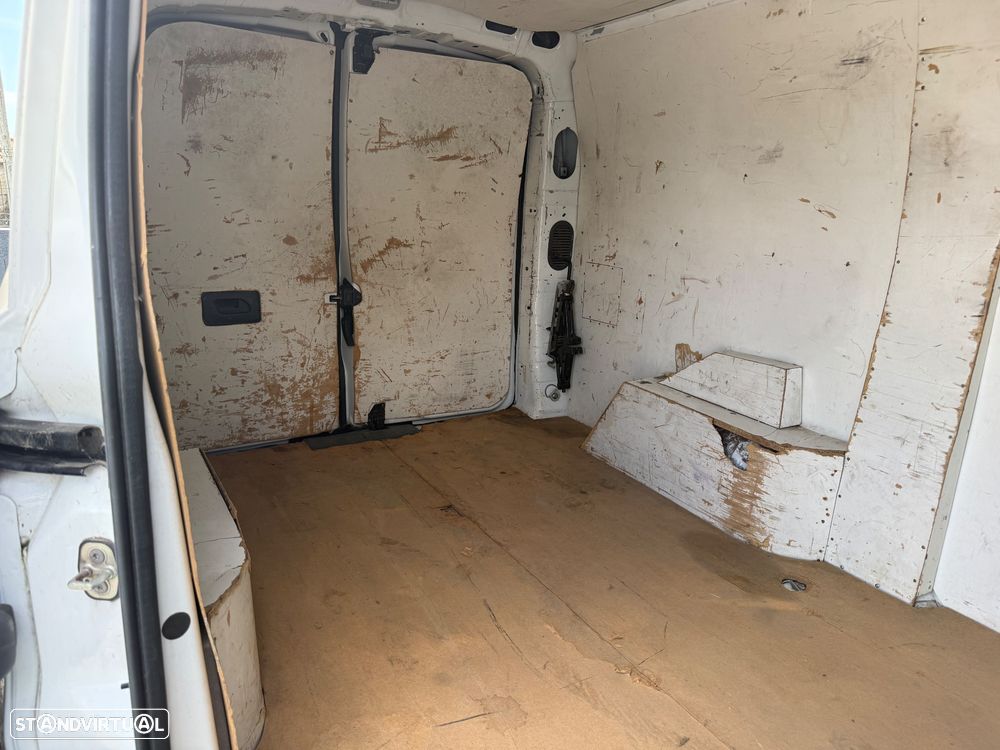 Citroën JUMPY 1.6 HDI 3 LUGARES - 11