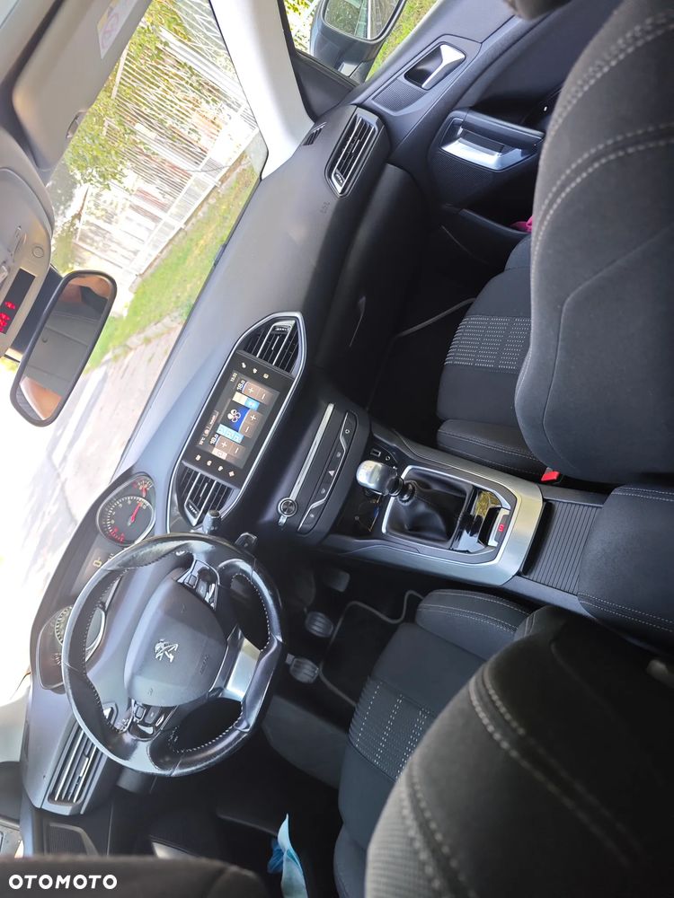 Peugeot 308 1.2 PureTech Active S&S - 8