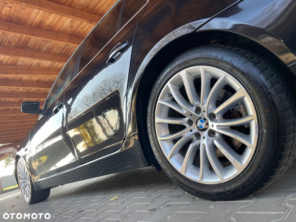 BMW Seria 5 520d - 11