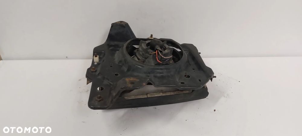.  PRZOD PRZEDNIA LAMPA PRAWA ISUZU TROOPER - 5