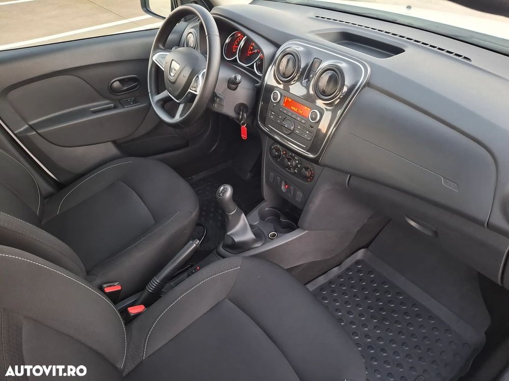 Dacia Logan 1.5 Blue dCi SL PLUS - 8