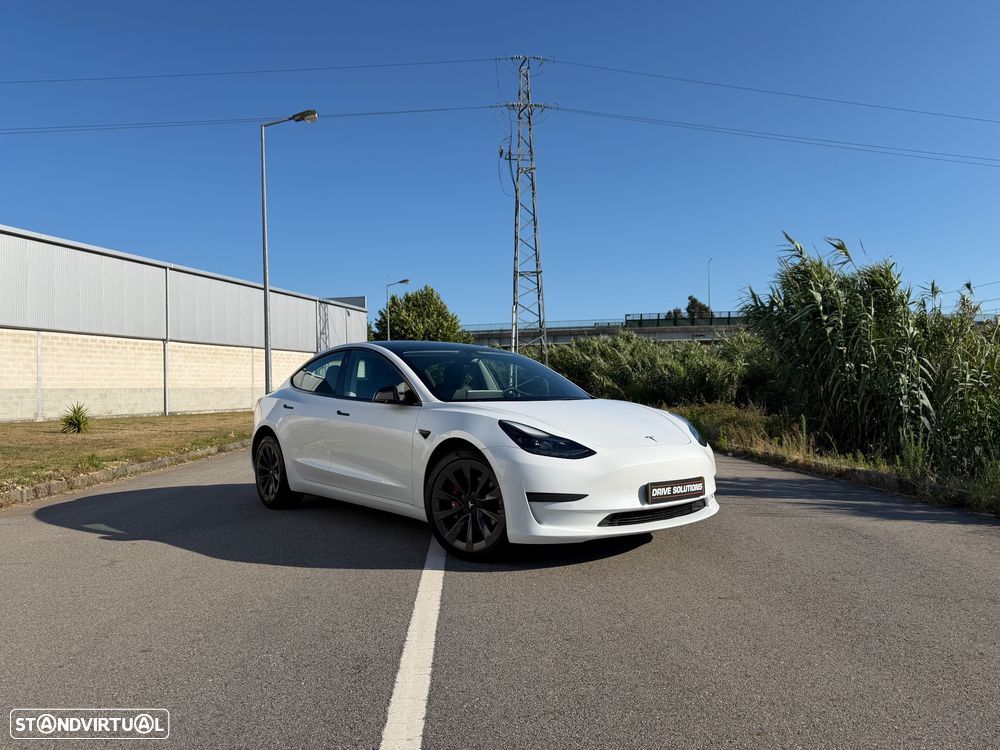 Tesla Model 3 Standard Range Plus RWD - 3
