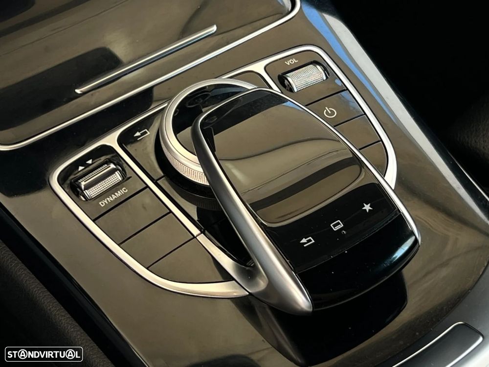 Mercedes-Benz C 300 h Avantgarde+ - 22