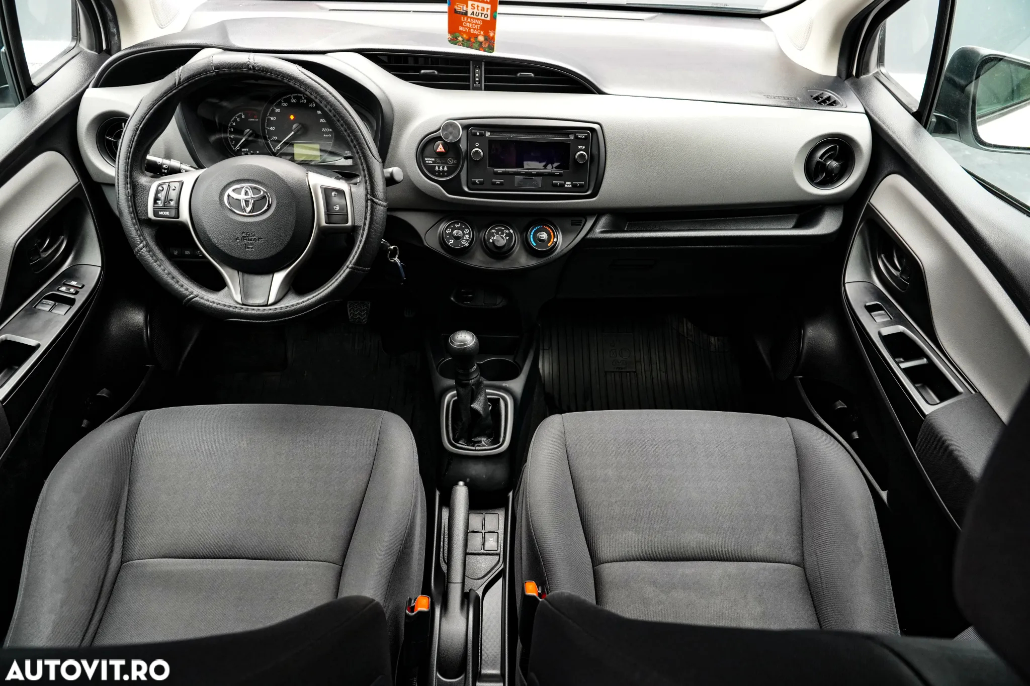 Toyota Yaris 1.0 L Eco - 8