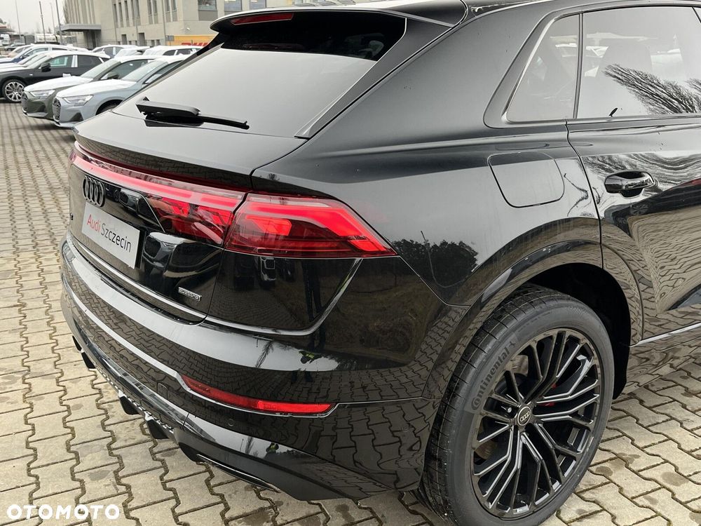 Audi Q8 - 13