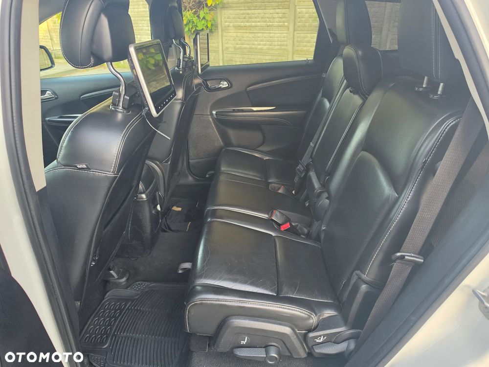 Fiat Freemont 2.0 Multijet Lounge AWD - 34