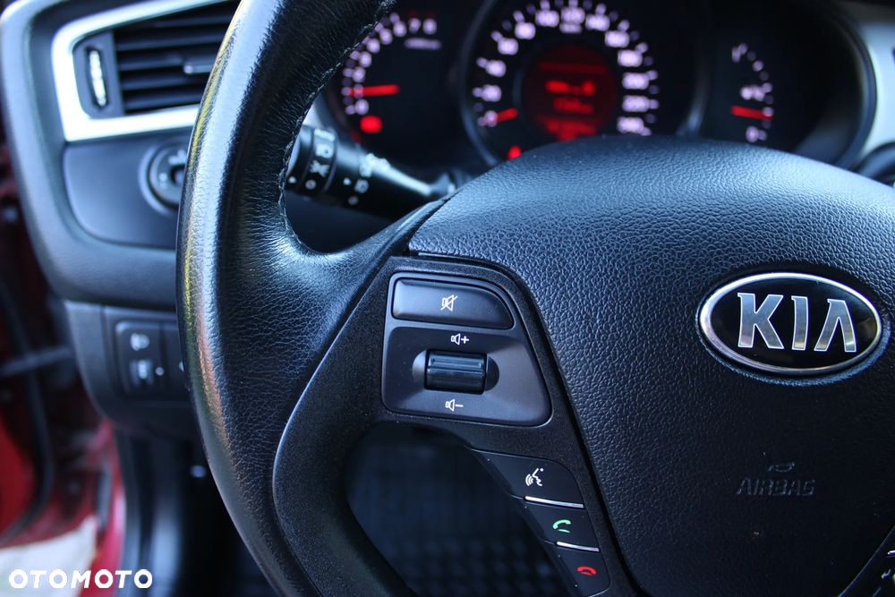 Kia Ceed 1.6 GDI M - 25