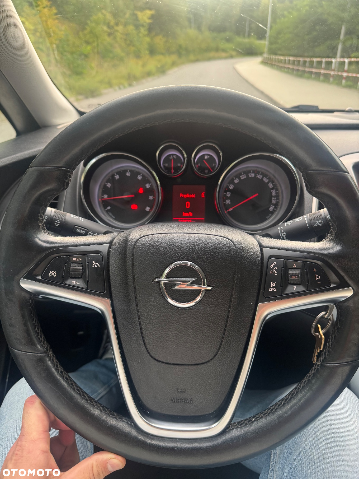 Opel Astra IV 1.4 T Cosmo S&S - 13