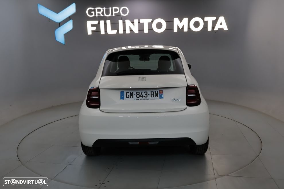 Fiat 500e Action - 23