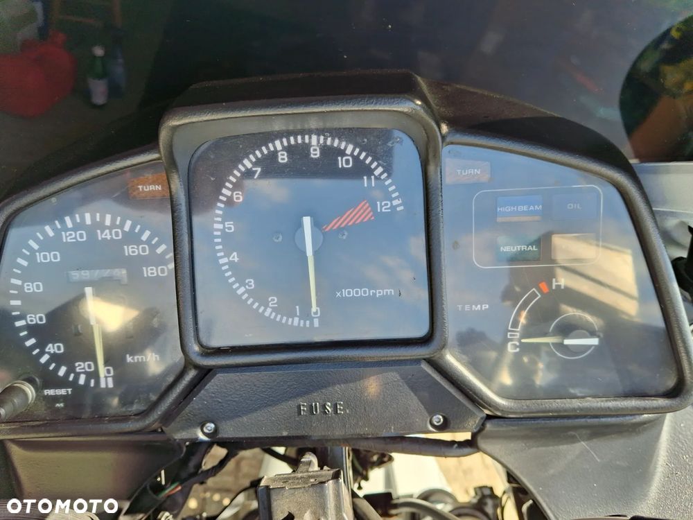 Honda VFR - 6