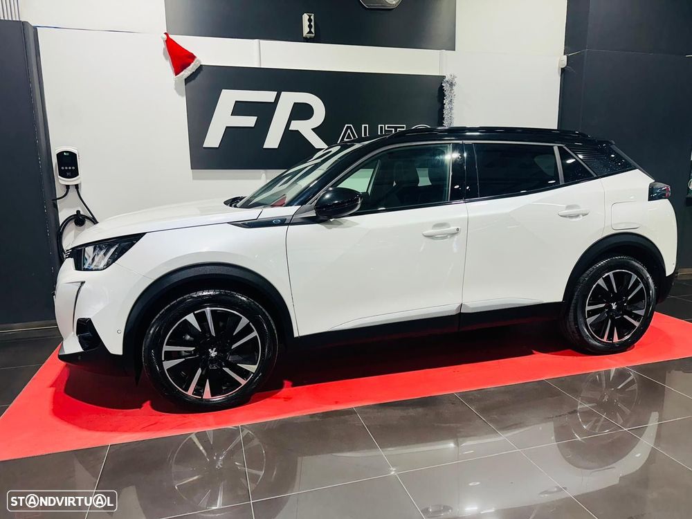 Peugeot e-2008 50 kWh GT - 8