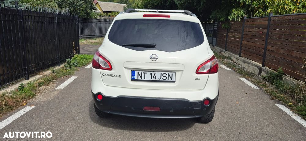 Nissan Qashqai+2 - 4