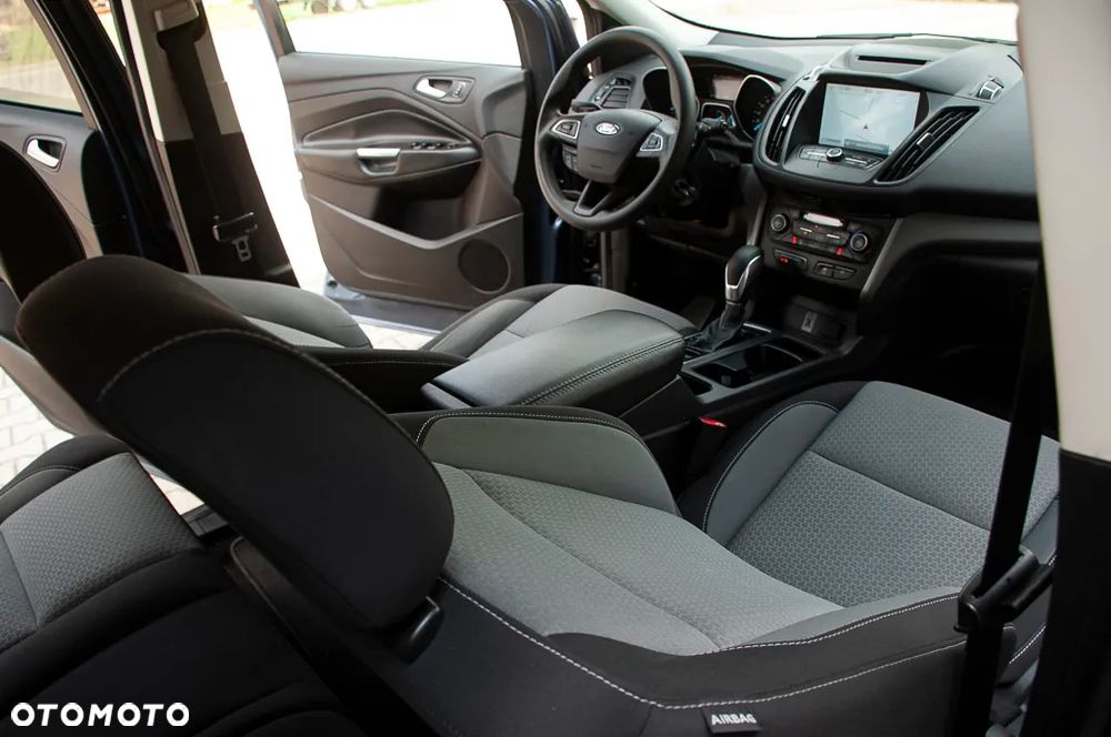 Ford Kuga 1.5 EcoBoost 4x4 Titanium - 10