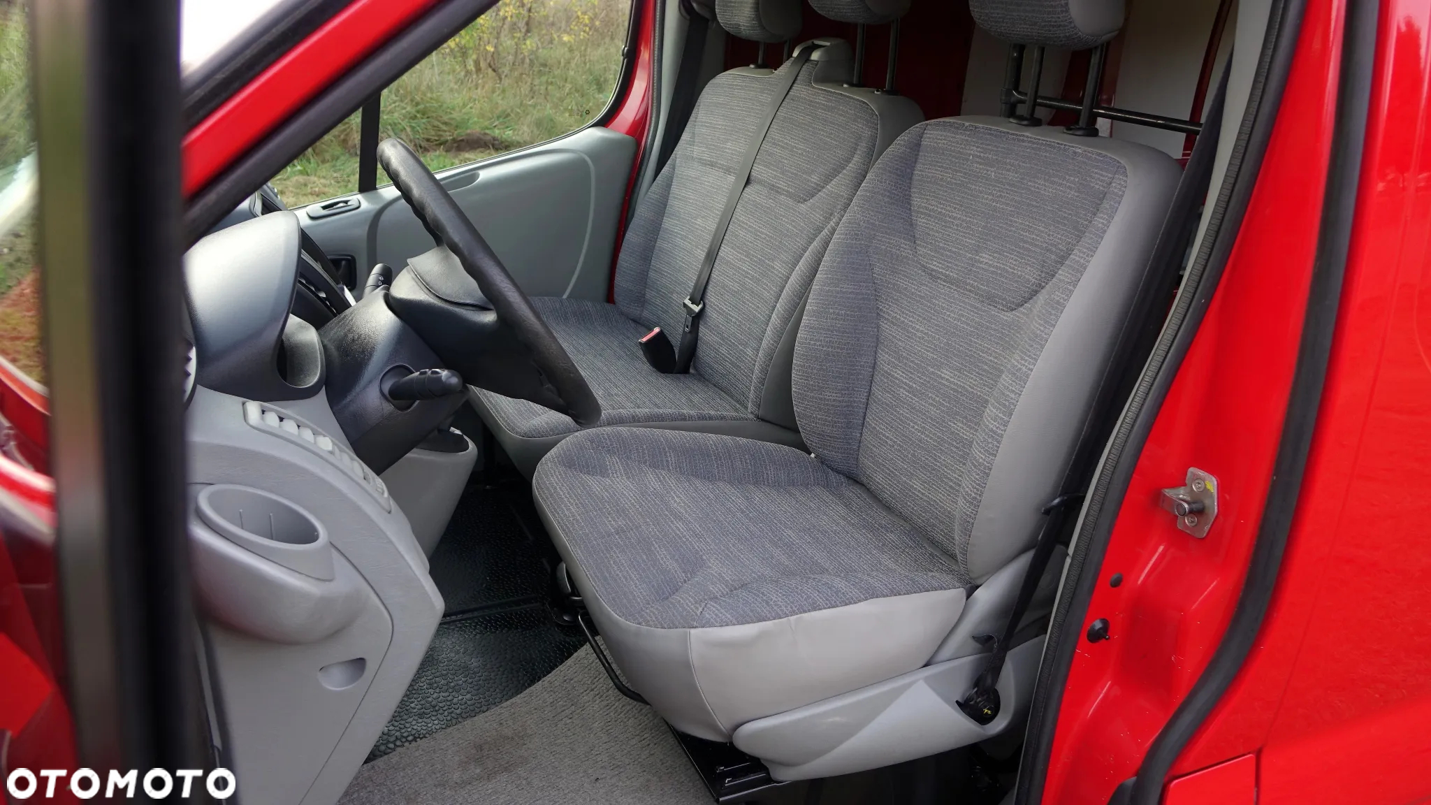 Renault TRAFIC - 16