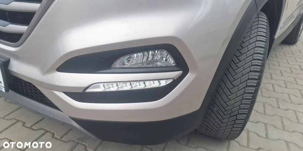 Hyundai Tucson 1.6 GDI BlueDrive Comfort 2WD - 29