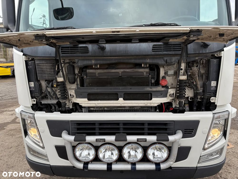 Volvo FM 330 EEV 6x2 / śmieciarka / 3 komory - 26