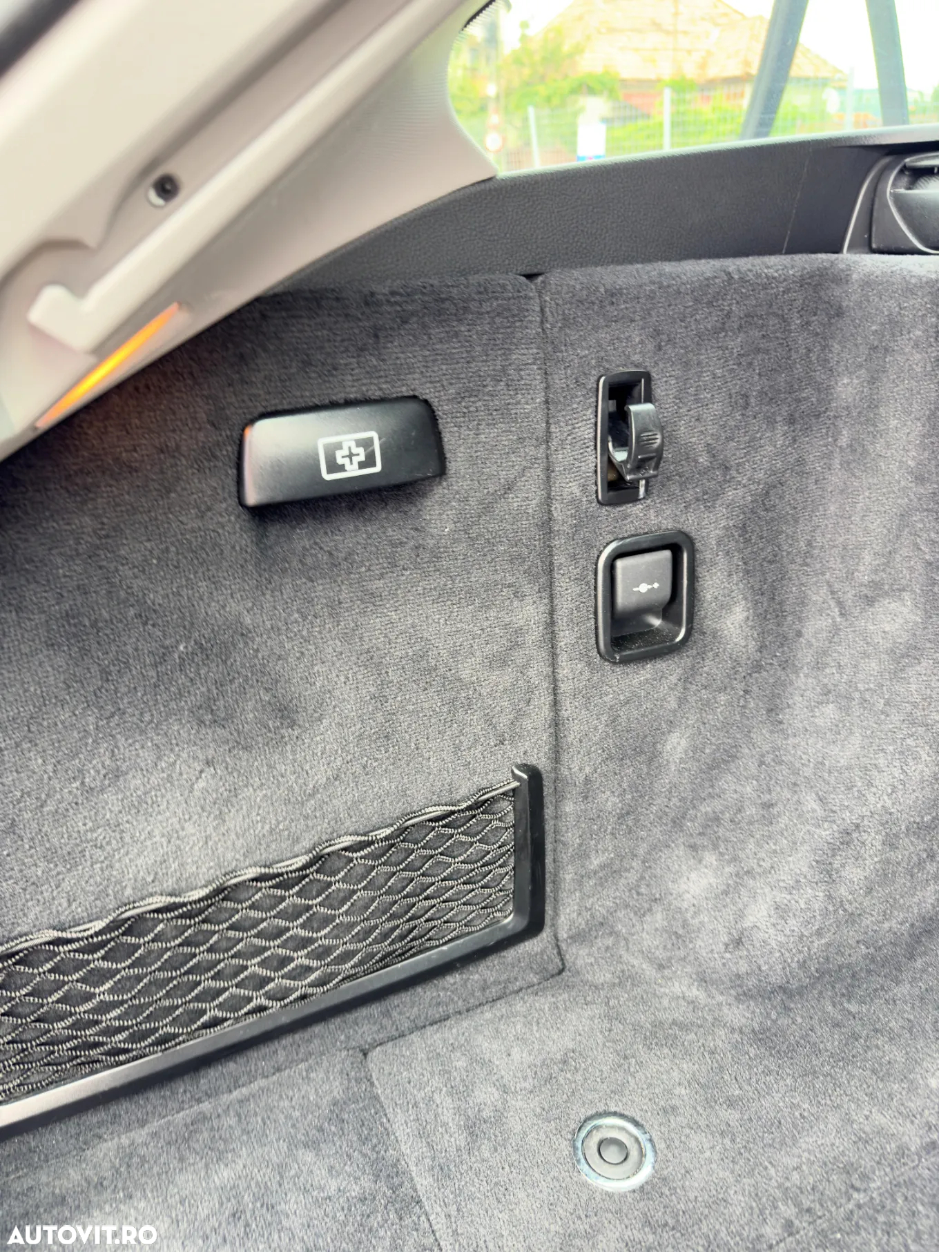 BMW Seria 3 318d Advantage - 13