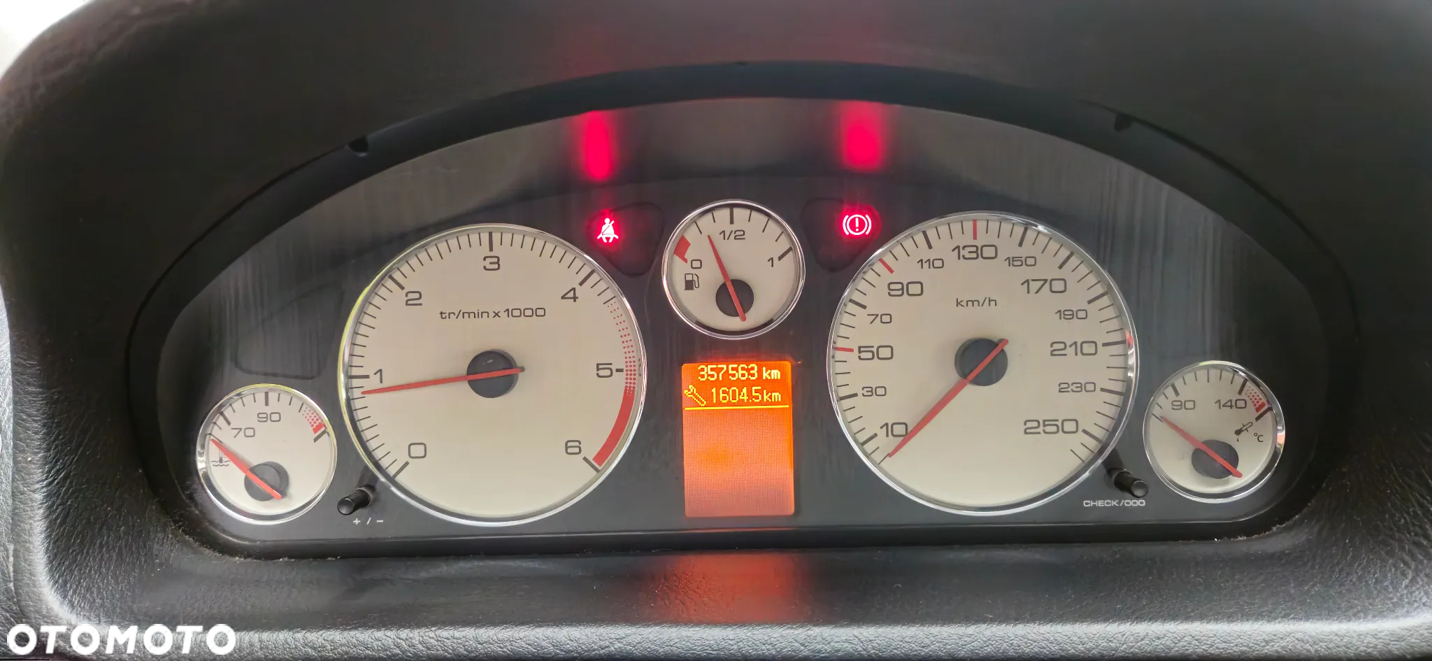 Peugeot 407 2.0 HDi Premium Navtech - 13