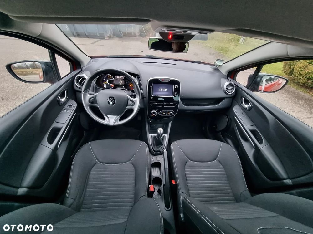 Renault Clio 1.2 16V Limited EU6 - 24