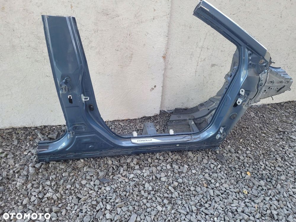 toyota corolla e21 ćwiartka próg słupek a,b prawy przód 18r- - 2